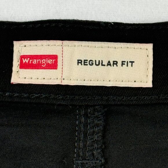 Wrangler Men's Five Star Premium Stretch Regular Fit Black Shorts Size 30x7 NWT - Picture 6 of 11